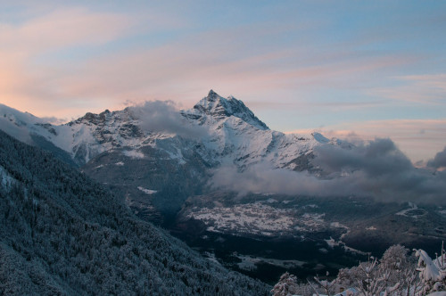Montañas nevadas